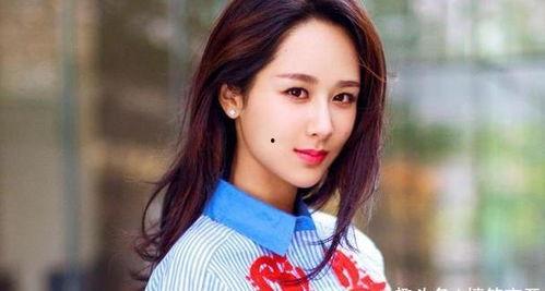 娱乐吃瓜女明星素颜,娱乐圈吃瓜女明星的真实面貌 第1张 娱乐吃瓜女明星素颜,娱乐圈吃瓜女明星的真实面貌 第1张